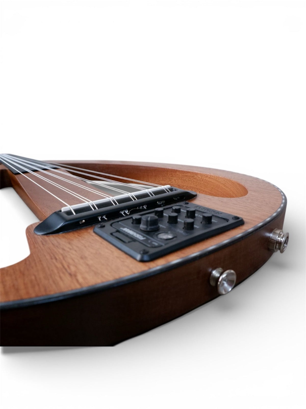 العود الكهربائي