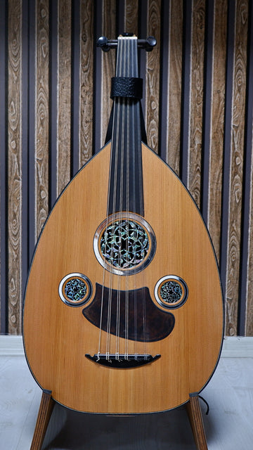 OASİS Model Boynuz Rozalı Vengi Ud