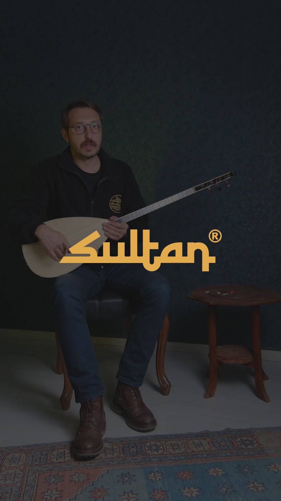 باغلاما احترافية لليد اليسرى برقبة قصيرة من خشب الماهوجني - SLT113